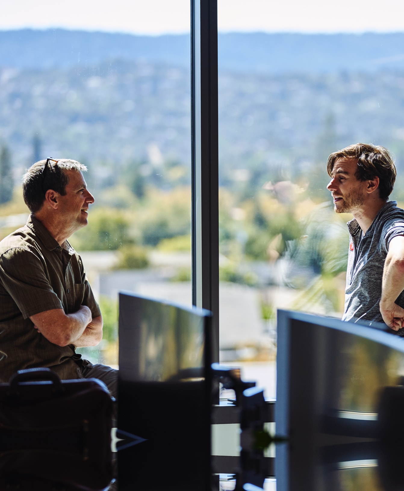 Bruce Martin, Science Technology, and Nicholas Sofroniew, Science, in discussion at CZI.